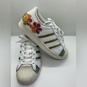 Girls Adidas Sz 2 “SUPERSTARS” Custom Floral/crystal embellishment White Leather